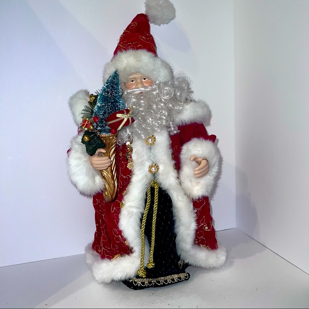 Vintage Santa 21” Tall Christmas Tree Ornate 10” wide Santa Clause HolidayJolly